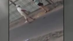 Genç kızı öldüresiye dövdü kimse yardıma gitmedi