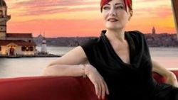 Candan Erçetin: Turşu kurup baklava açıyorum