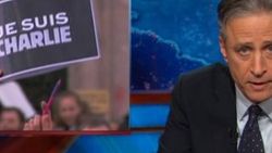 Jon Stewart The Daily Show'a veda etti