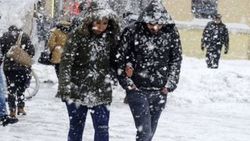 Kar yağışı sabah saatlerinde etkisini gösterdi