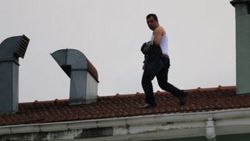 Bursa'da ikinci kez intihar etmek isteyen adam para istedi