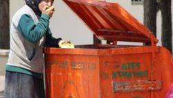 Çöpten topladığı yiyeceği yiyen Suriyeli yalan çıktı