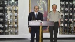 Darbecilerin emrini yok sayan kahraman komutan