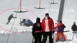Uludağ’da snowboardcu gencin insanları kurtardığı an