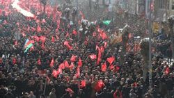 Van'da teröre lanet yürüyüşü