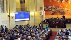 Kolombiya'da FARC gerillalarına af yasası onaylandı