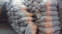 Van'da 14 ton kaçak çay ele geçirildi