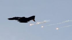 Türk jetleri PKK’ya ait 7 hedefi vurdu