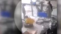 Tamirhanede patlayan lastik genci havaya uçurdu