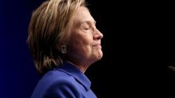 Clinton seçimden sonra ilk kez halkın karşısına çıktı