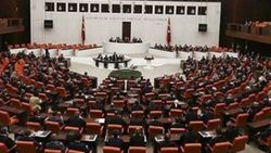 Anayasa teklifi komisyona sevkedildi