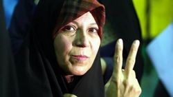 Rafsancani'nin kızı: Başörtü zorunlu olmasın