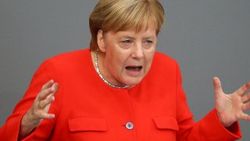Merkel'den yasadışı göç için Avrupa'ya dayanışma çağrısı