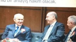 AK Parti kitapçığında Bahçeli sürprizi