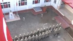 Operasyondan dönen komandolardan Ata'ya saygı