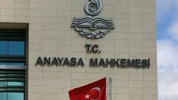 Anayasa Mahkemesi'nden Cumhurbaşkanı'na çifte standart