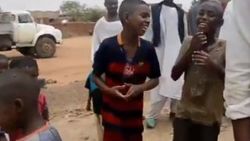 Sudan'da çocukların su kuyusu sevinci