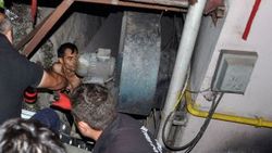 Polisten kaçan şüpheli çukura düştü