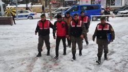 Bursa'da 3 kişi terör örgütü propagandasından gözaltında