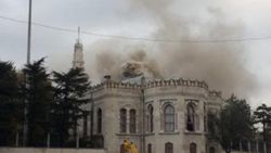 İstanbul Üniversitesi'nde yangın