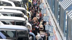 Tatil uzayınca otobüs biletlerinin büyük kısmı tükendi