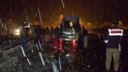 Düzce'de gizli buzlanma kaza getirdi
