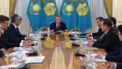 Kazakistan Latin alfabesine geçti