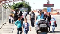 Bayramlaşmaya giden Suriyeliler'den 9 bin 38'i dönmedi
