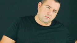 Ata Demirer: Seve seve oynarım
