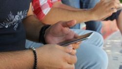 Twitter paylaşımlarının yüzde 8'i darbe yanlısı