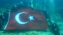 Antalya'da dalış sezonu şehitler anılarak açıldı