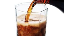 Kola içmek kısırlığa neden oluyor