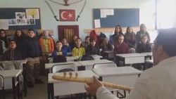 Minik öğrenciler şehit polis Fethi Sekin için klip çekti