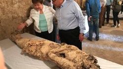 Mısır’da iki antik kral mezarı keşfedildi