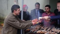 Zeytin Dalı Harekatı'na katılan askerlere cağ kebabı