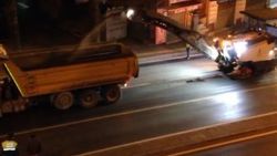 İzmirli belediye çöken yolu kazalardan sonra düzeltti