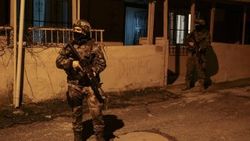 İstanbul'da çete operasyonu