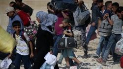 Suriyeliler geçişleri sırasında sınırda izdiham çıkardı
