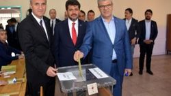 Veysi Kaynak'ın oy kullandığı sandıktan 'evet' çıktı