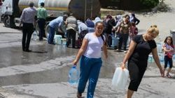 İzmir'de susuzluk sorunuyla ilgili Belediye'den açıklama