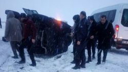 Erzurum’da zırhlı polis aracı kaza yaptı: 3 yaralı