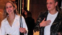 Aylin Koç ve Dilan Gerede Erkaya aşkı