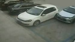 Çin'de acemi sürücü önündeki araca çarpma rekoru kırdı İZLE
