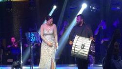 Ebru Gündeş Bursalı sevenlerini coşturdu