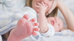 Ölen çocuklarının spermiyle torun sahibi oldular