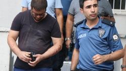 ’Bana sarılacaksın’ diyerek intihardan vazgeçirdi