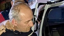 Akademide görevli prof yurt dışına kaçarken yakalandı
