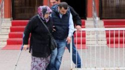 Bolu'da anne oğul çiçek zannedip hint keneviri yetiştirdi
