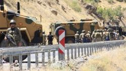 Hakkari-Çukurca karayolunda askere mayınlı tuzak