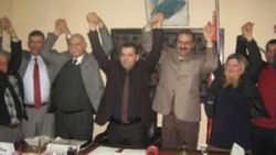 CHP'de bir belediye başkanı daha istifa etti